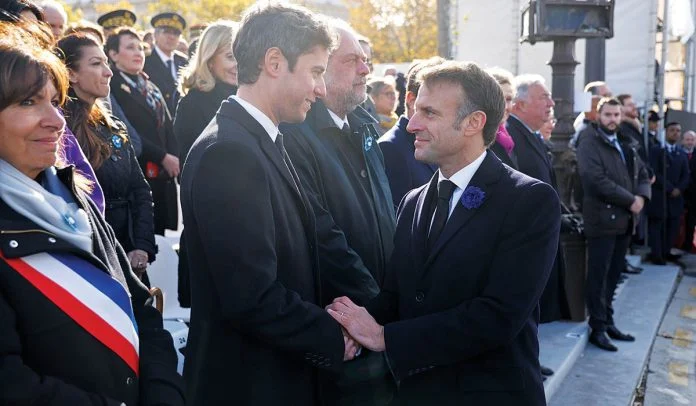 Ε.Μακρόν: O Γ.Ατάλ του πρότεινε να παραιτηθεί ο ίδιος πριν προκηρύξει εκλογές