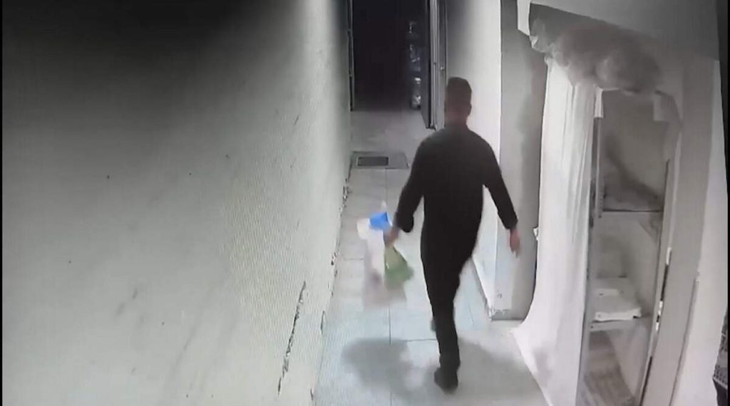 Βραυρώνα: Ο 23χρονος δεν είναι βιολογικός πατέρας του βρέφους που βρέθηκε στα σκουπίδια