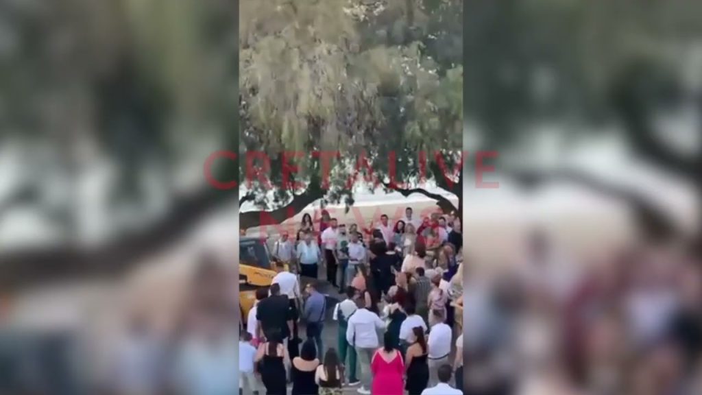 Ηράκλειο: «Χαμός» σε γάμο – Έριξαν τόνους ρυζιού στον γαμπρό και τη νύφη… με γερανό (βίντεο)
