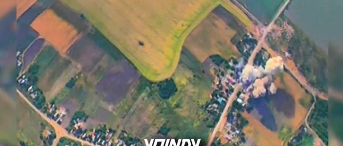 Η στιγμή που ρωσικές FAB πλήττουν προσωρινό ουκρανικό σημείο ανάπτυξης στην Χουλιαίπολη (βίντεο)