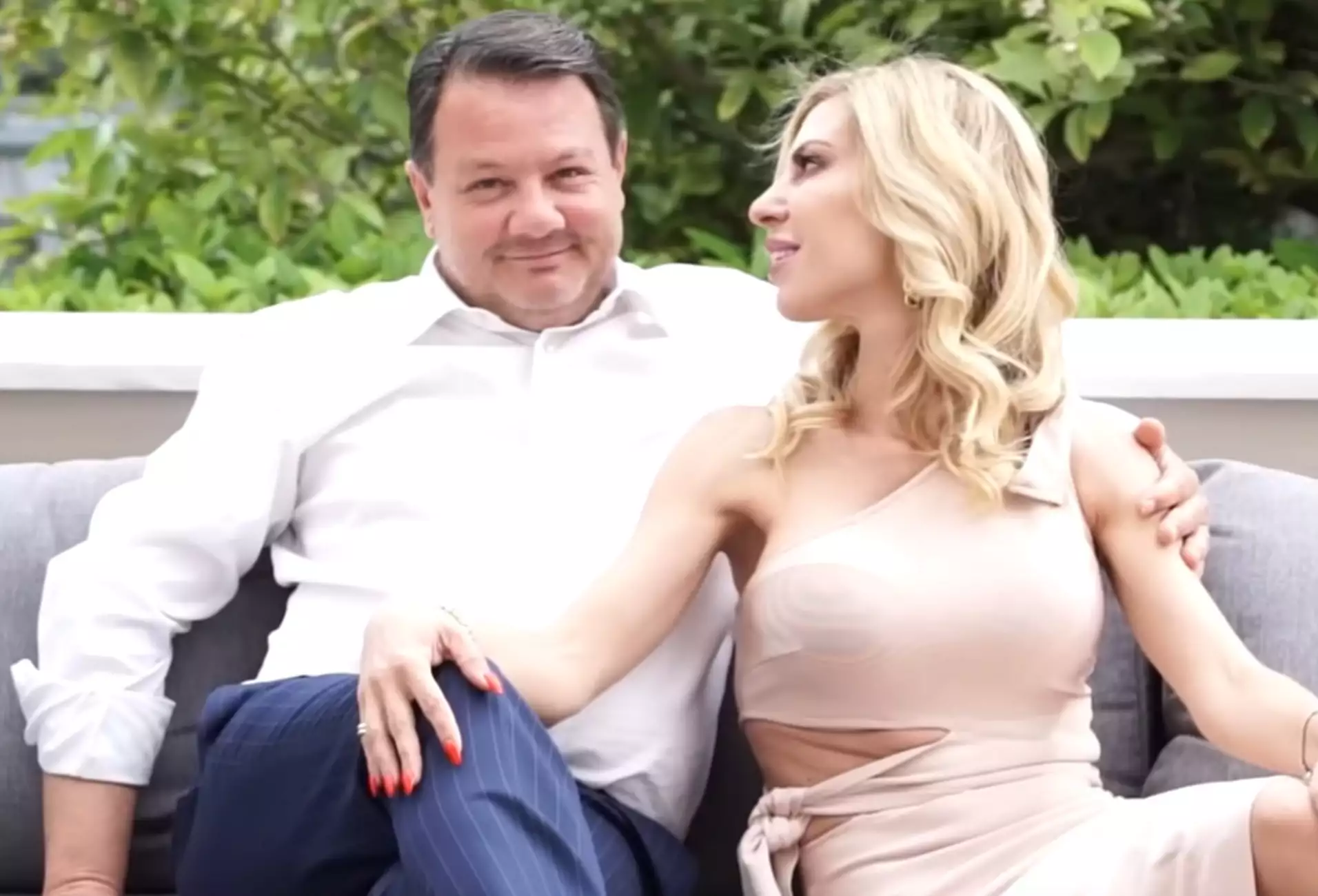 Α.Λύτρας: Σοκάρει η κατάθεση της συζύγου του – «Μπήκαμε στο αυτοκίνητο και μου έριξε την πρώτη γροθιά στο πρόσωπο»