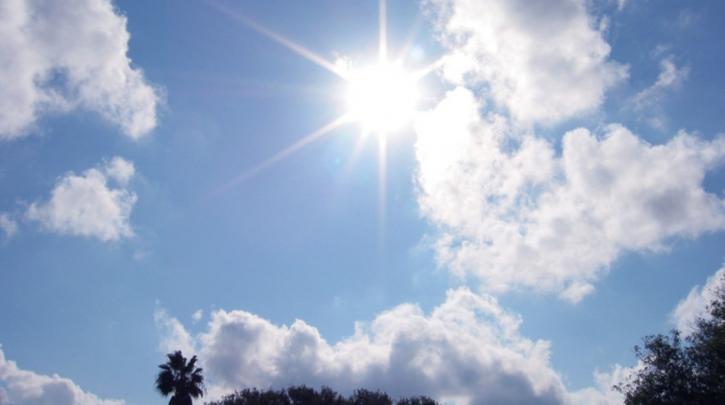 Καιρός: Νέα άνοδος της θερμοκρασίας σήμερα – Επιστρέφουν τα 40άρια