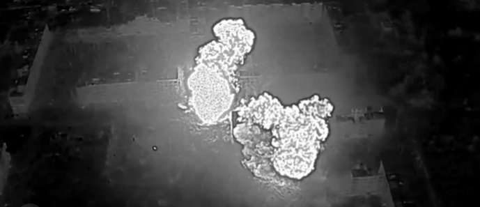 Ρωσικό TOS κατέστρεψε θέσεις των ουκρανικών Ενόπλων Δυνάμεων στο Τσάσιβ Γιαρ (βίντεο)