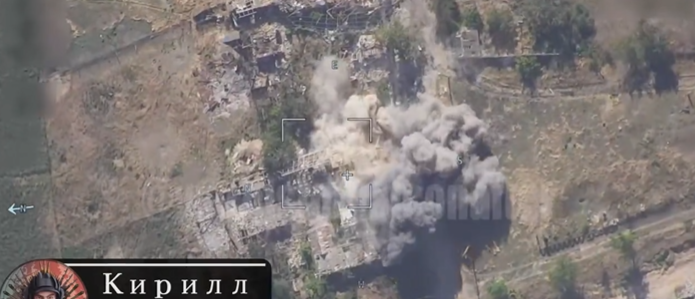 Ρωσικό LMUR έπληξε προσωρινό σημείο ανάπτυξης των ουκρανικών ενόπλων δυνάμεων στη Νοβοτιαχίνκα (βίντεο)