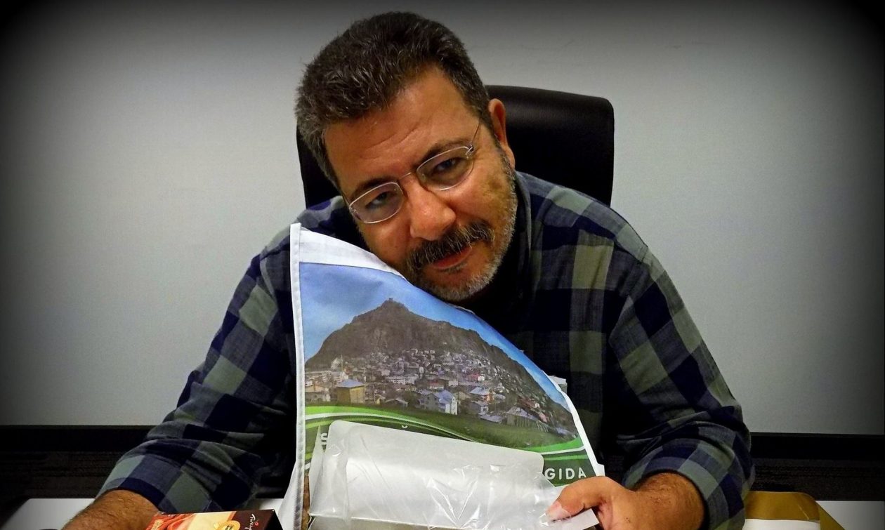 Η Τουρκία απαγόρευσε την είσοδο στον Έλληνα ιστορικό και δημοσιογράφο Ν.Πετρίδη (βίντεο)