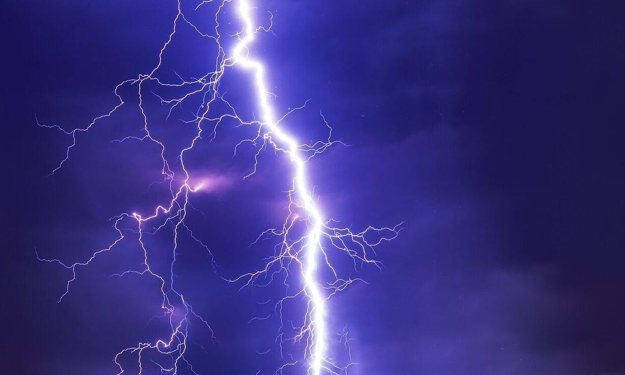 Χαλκιδική – Πατέρας 13χρονης: «Ο κεραυνός μπήκε από το φρύδι και βγήκε από την πλάτη»