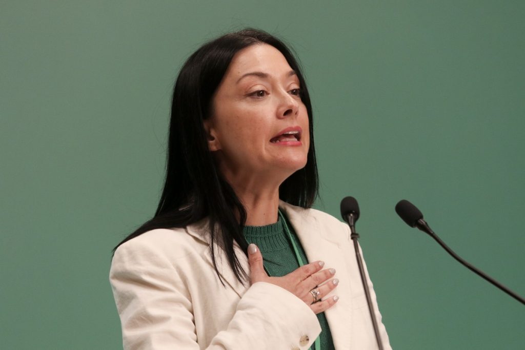 Ν.Γιαννακοπούλου: «Όταν εκλέγεσαι κάπου και σε τιμά ο λαός με την ψήφο του, οφείλεις να μείνεις εκεί»