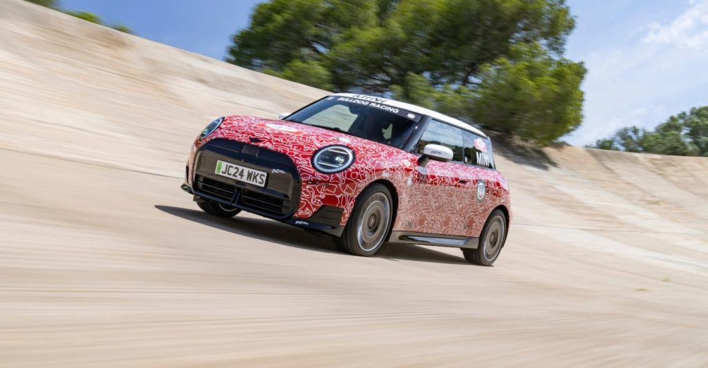 Ντεμπούτο για το πρώτο ηλεκτρικό MINI JCW στο Goodwood