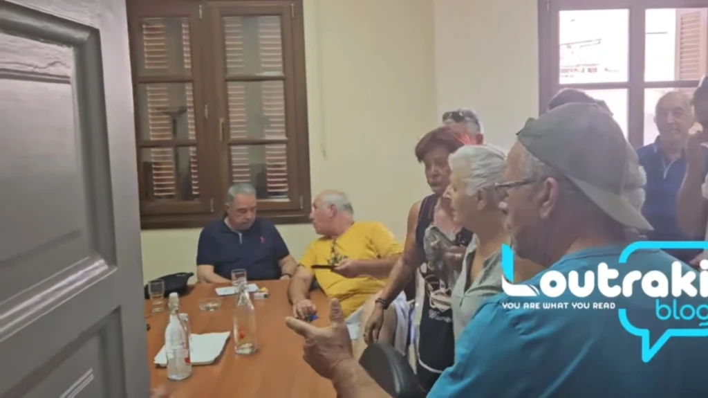 Λουτράκι: Αγανακτισμένοι κάτοικοι έκαναν έφοδο στη ΔΕΥΑ – Δείτε βίντεο