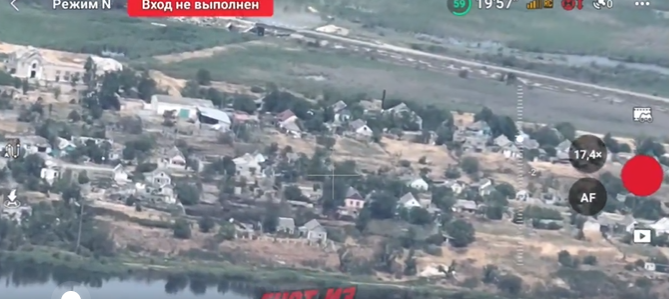 Ρωσική αεροπορική επιδρομή έπληξε ουκρανικό κέντρο ελέγχου UAV στο Σαντόβε (βίντεο)