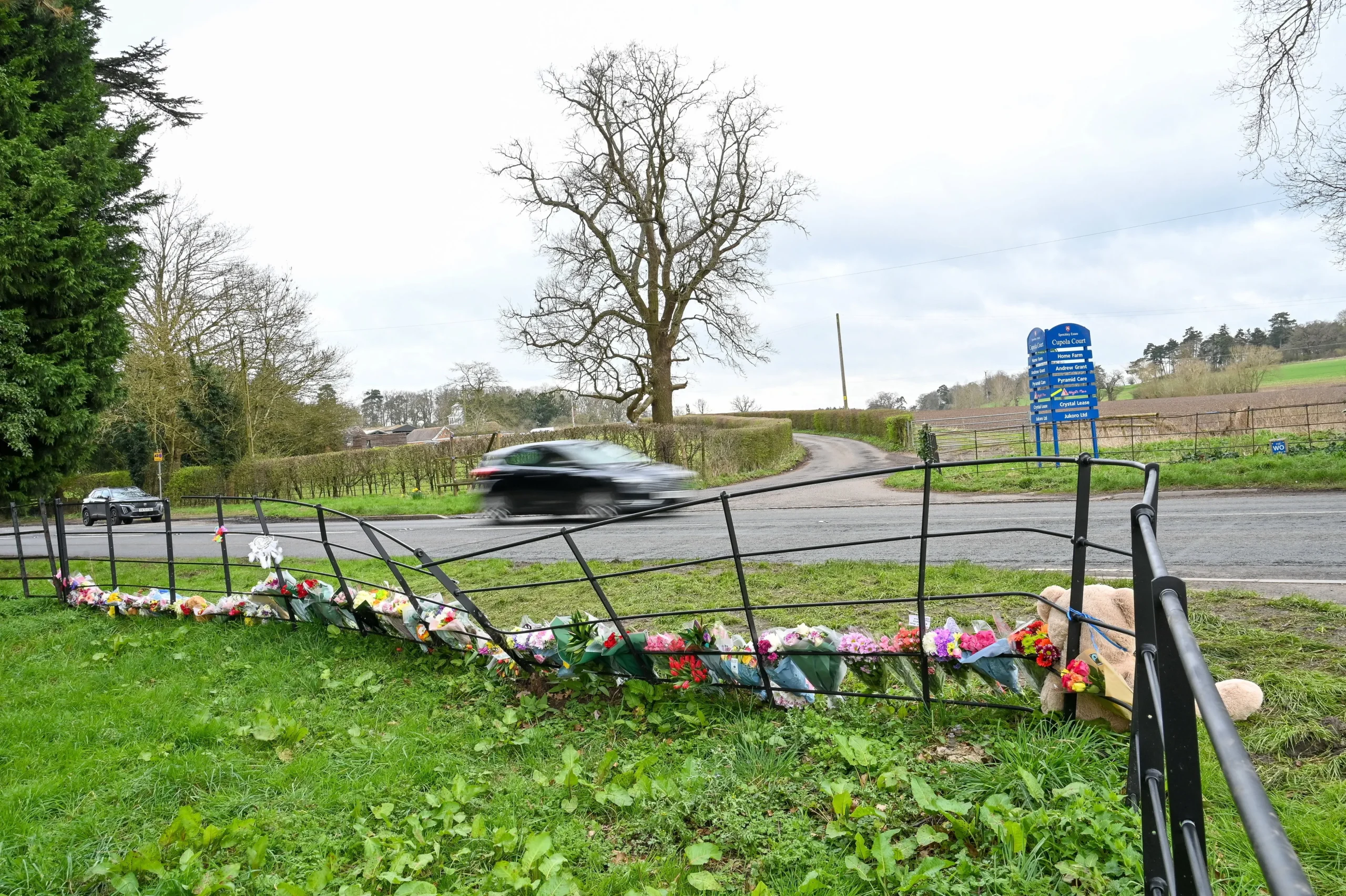 Βρετανία: Oδηγός υπό την επήρεια ναρκωτικών σκότωσε 2 γυναίκες και ένα 6χρονο αγόρι (βίντεο)