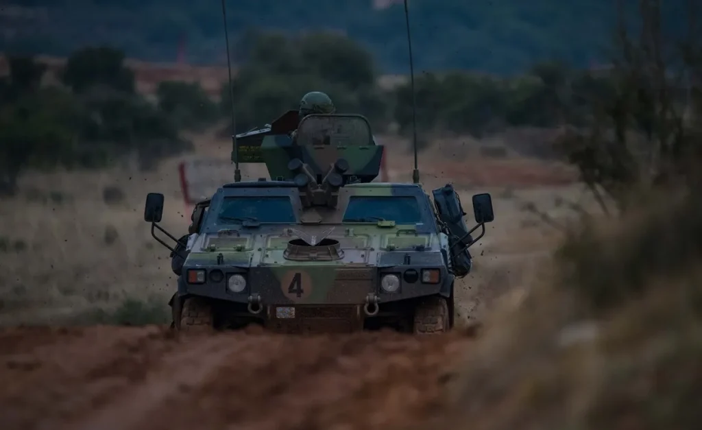 Έλληνες στρατιωτικοί στην Βοσνία πληρώνουν μόνοι τους τα μεταφορικά για να έρθουν στην Ελλάδα