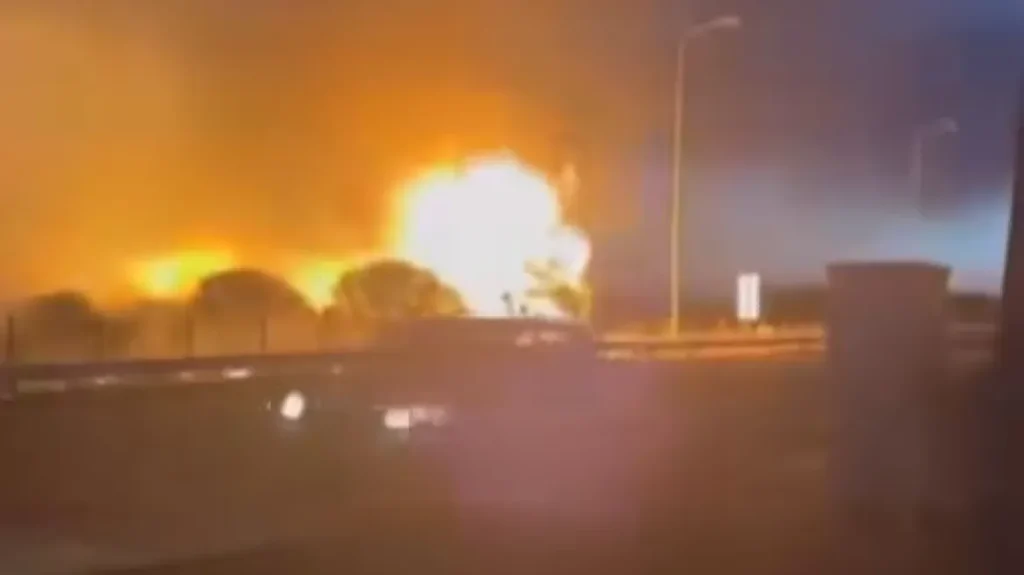 Πυρκαγιά στην περιοχή του τελωνείου Κήπων στον Έβρο (βίντεο) 