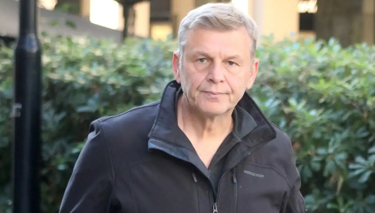 Α.Γκλέτσος: «Αν μου το ζητήσει ο Α.Τσίπρας θα αποσύρω την υποψηφιότητά μου για την προεδρία του ΣΥΡΙΖΑ»