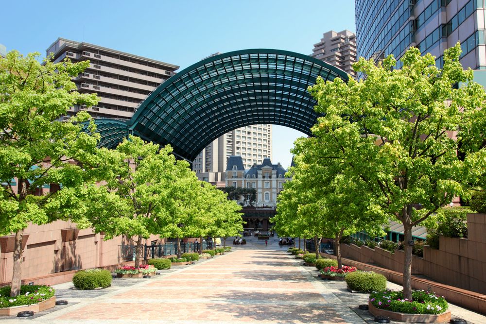 Ιαπωνία: Συνελήφθη Αμερικανός τουρίστας που χάραξε «ιερή» πύλη torii στο Τόκιο