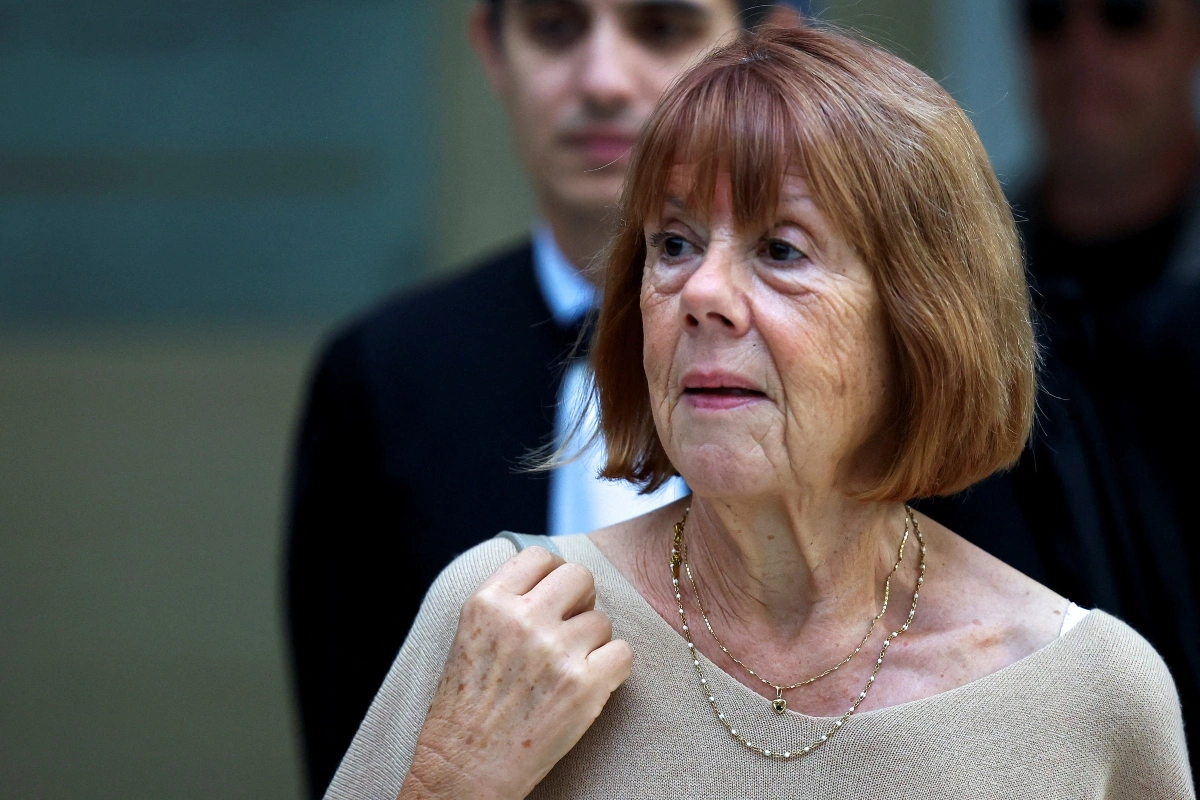 Υπόθεση Πελικό: «Η οικογένειά μας καταστράφηκε – Να τιμωρηθεί ο πατέρας μας για τις φρικαλεότητες» κατέθεσαν οι γιοι του 71χρονου