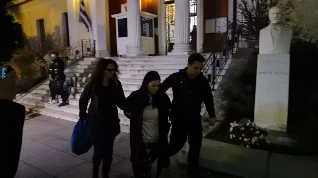 Εύβοια: Προφυλακίστηκαν τα δύο αδέρφια για τη δολοφονία του 66χρονου – Κατέθεσαν αίτημα για ψυχιατρική εξέταση