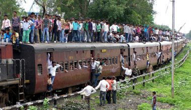 Το σιδηροδρομικό δυστύχημα με τους εκατοντάδες νεκρούς που προκλήθηκε από… μία αγελάδα