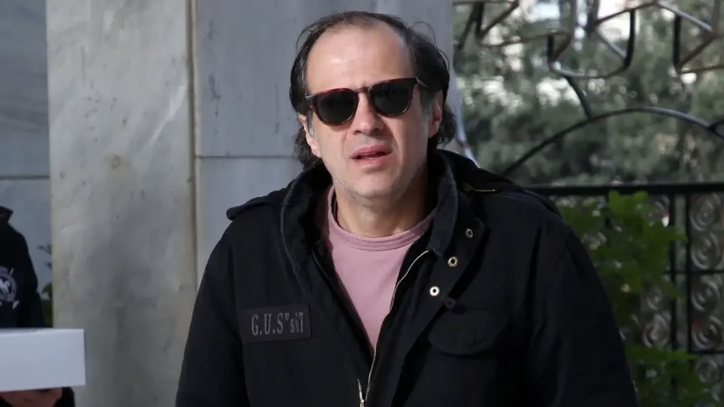 Σ.Πούλης: «Δεν έβγαλα λεφτά από την υποκριτική… Τα σπαταλούσα»