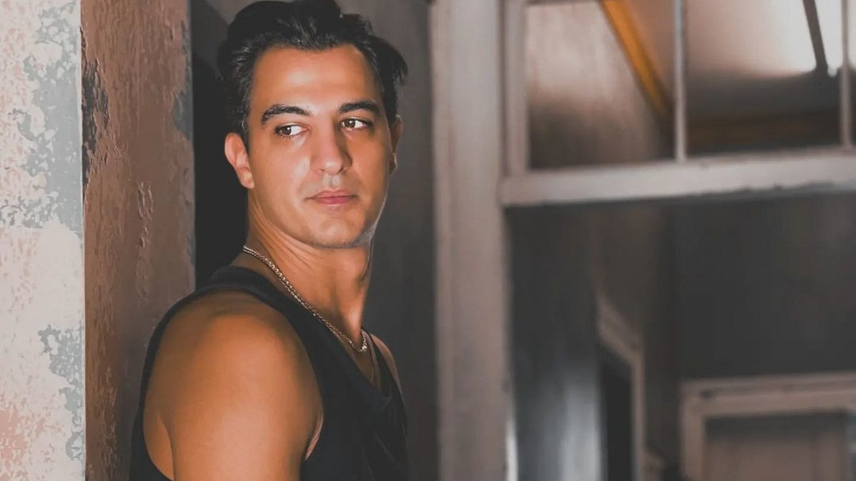 Δήμος Αναστασιάδης: «Έχω δυσλεξία και νιώθω σαν να με τυραννάει ένα μικρό εγκεφαλικό»