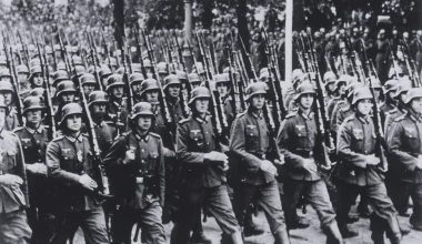 Ντόνι Μακρέι: Ποιος είναι ο άνδρας που οι Ναζί έθαψαν χωρίς τον εγκέφαλό του – Η οικογένειά του δεν γνώριζε τίποτα