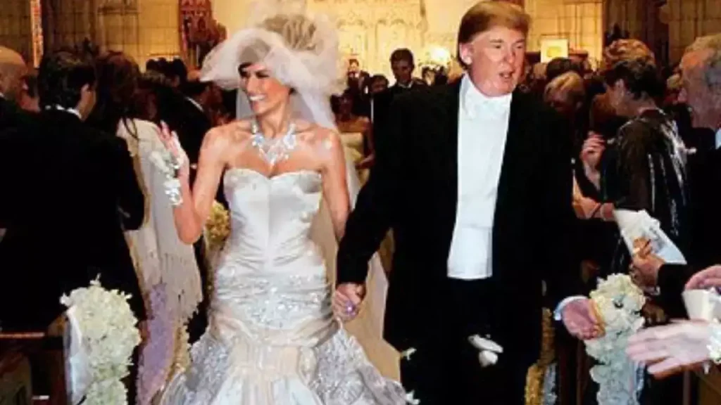 Ν.Τραμπ και Μελάνια γιορτάζουν 20 χρόνια γάμου δύο μέρες μετά την ορκωμοσία (βίντεο)