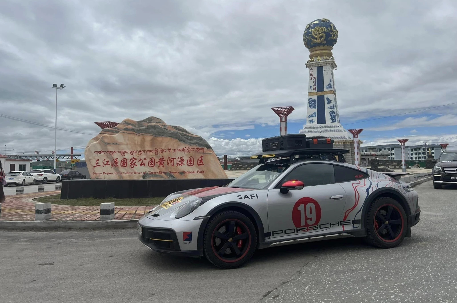 Porsche 911 Dakar: Ιδανικό στρώσιμο με ταξίδι 33.000 km σε 75 μέρες