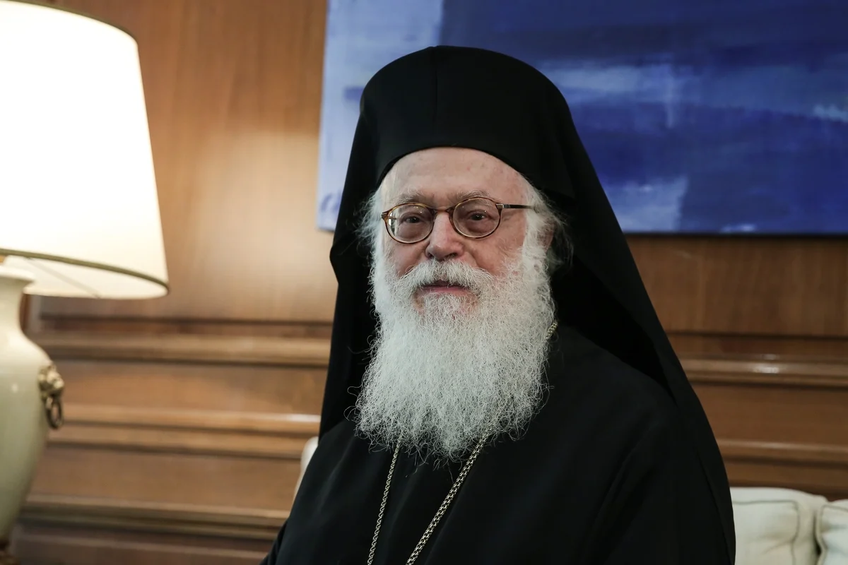 Αλβανία: Ποιος είναι ο επικρατέστερος διάδοχος του Αρχιεπισκόπου Αναστασίου