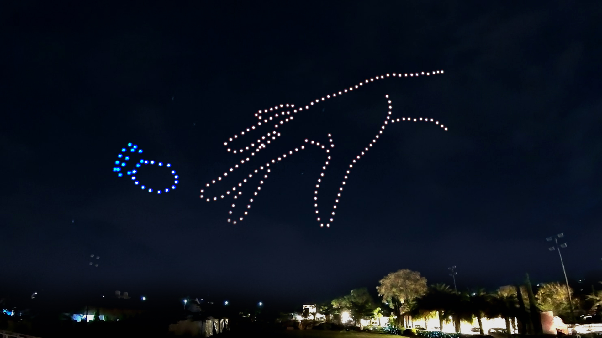 Bίντεο: Πρόταση γάμου με drones που μάλλον στοιχίζει περισσότερο από το δακτυλίδι!