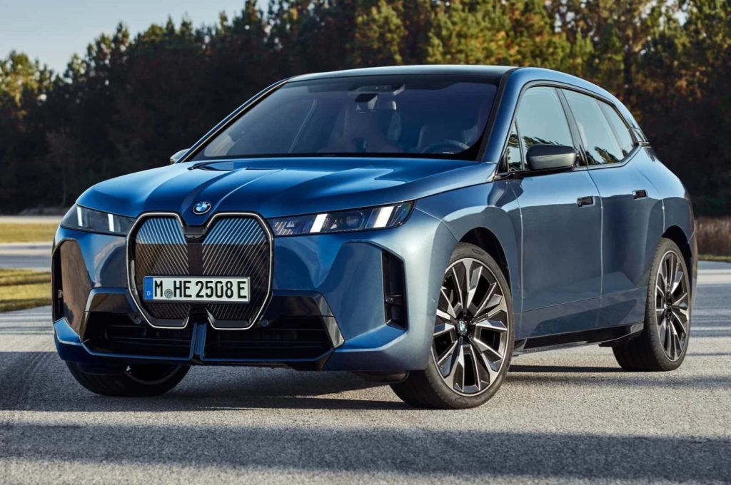 Αυτή είναι η ανανεωμένη BMW iX με βελτιώσεις στην αυτονομία