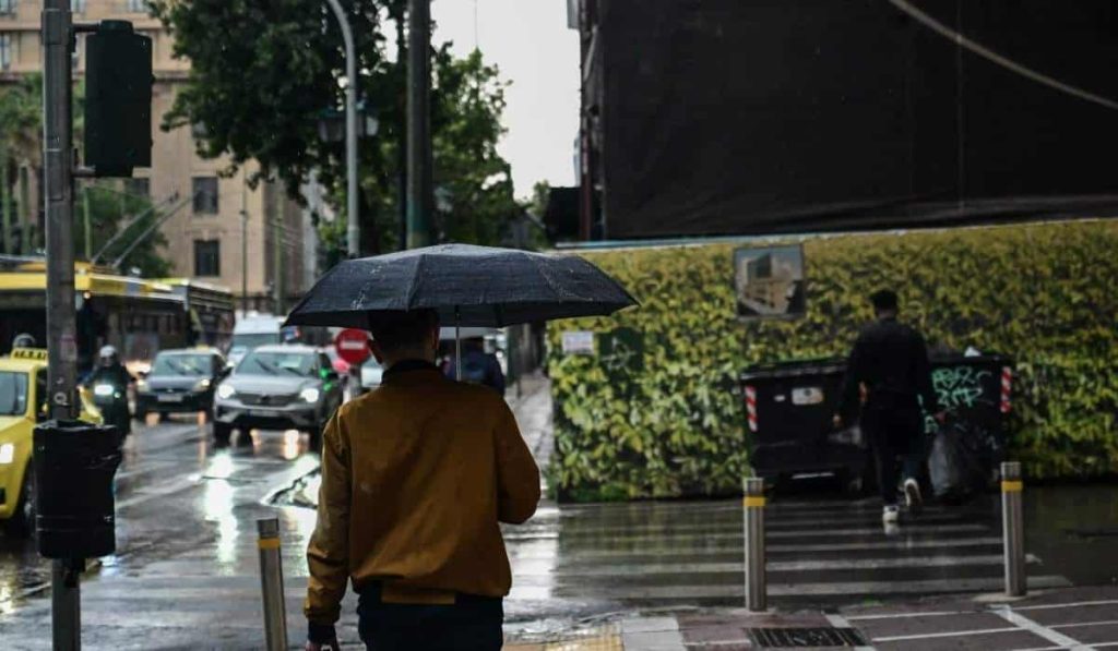 Με αφρικανική σκόνη, βροχές και καταιγίδες το σημερινό σκηνικό του καιρού – Η πρόγνωση της ΕΜΥ