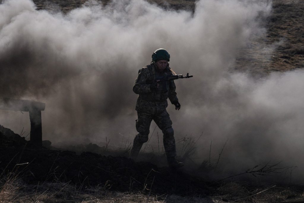 Τελειώνει η μάχη του Τσάσιβ Γιαρ: Υπό ρωσικό έλεγχο το 85% της πόλης – Απομένουν μερικές συνοικίες στο νότιο τομέα