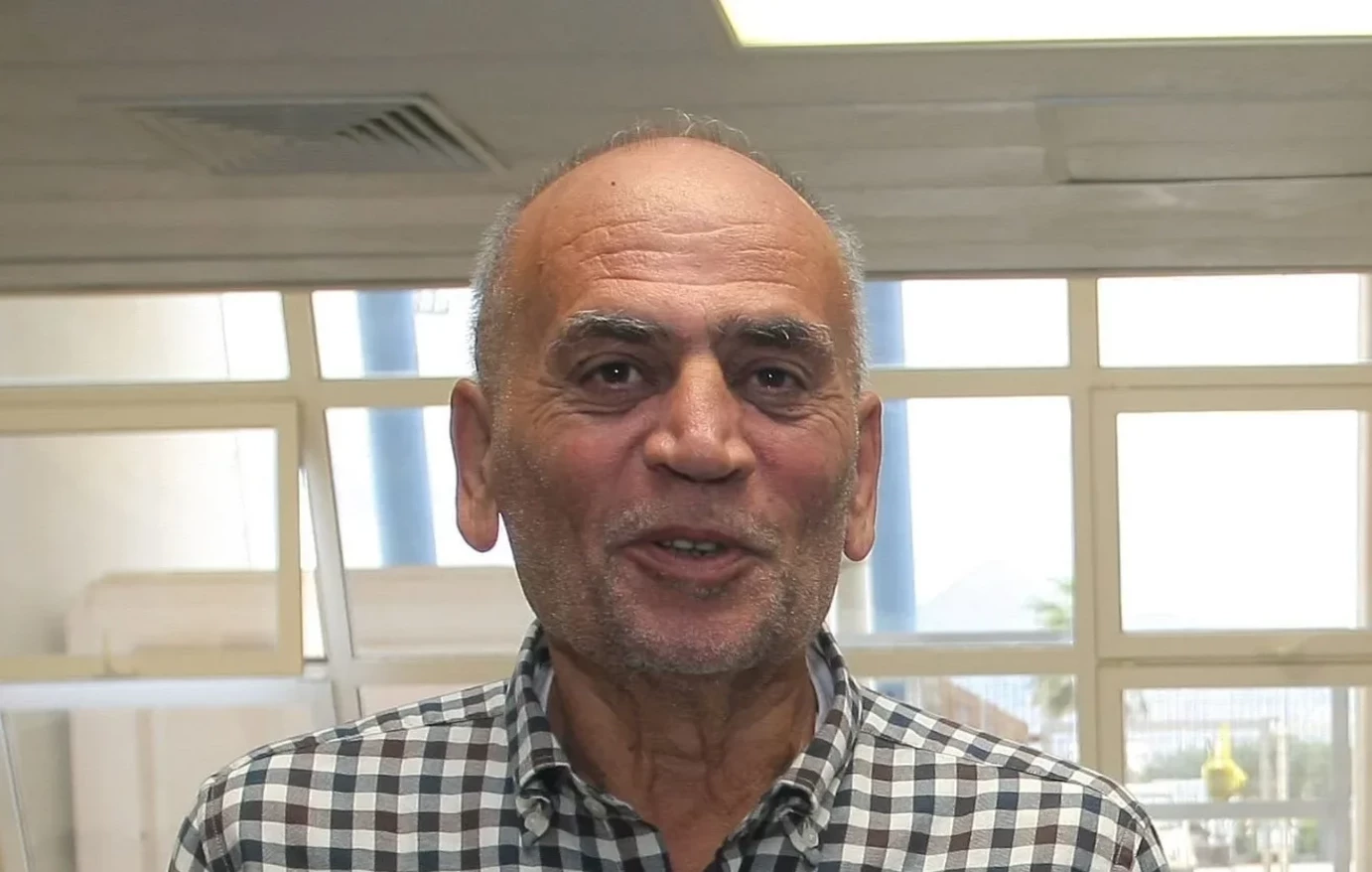 «Έφυγε» από τη ζωή ο δημοσιογράφος Μανώλης Δανδουλάκης