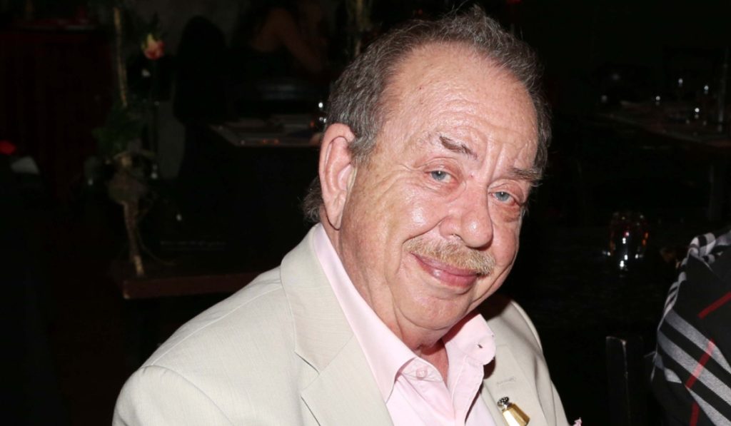 Συνεχίζει τη νοσηλεία του ο Ηλίας Μαμαλάκης – «Περνάω δύσκολα»