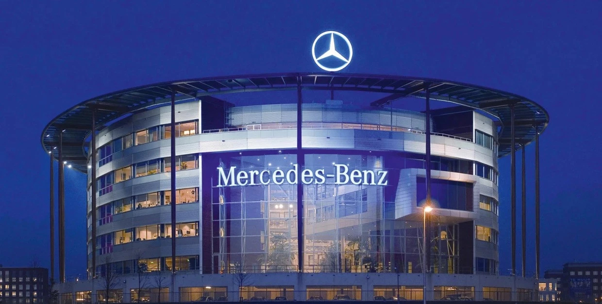 Mercedes-Benz: Πάει στα δικαστήρια την Eυρωπαϊκή Ένωση