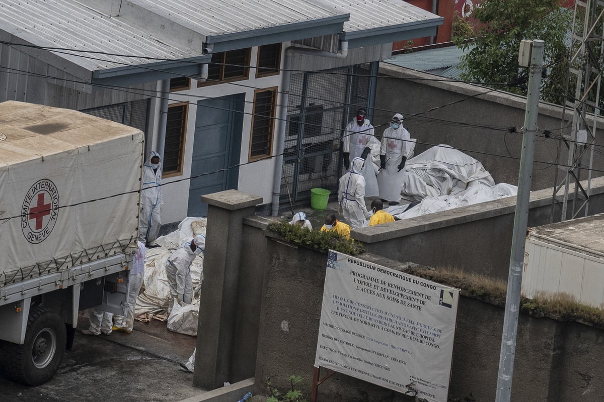 Αποτροπιασμός στο Κονγκό: Αντάρτες βίασαν και έκαψαν ζωντανές εκατοντάδες γυναίκες σε φυλακή