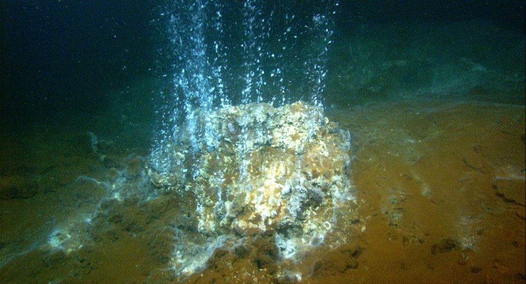 Καθηγητής Γεωλογίας Α.Ζεληλίδης: «Θα εκραγεί ηφαίστειο και θα είναι το Κολούμπο»