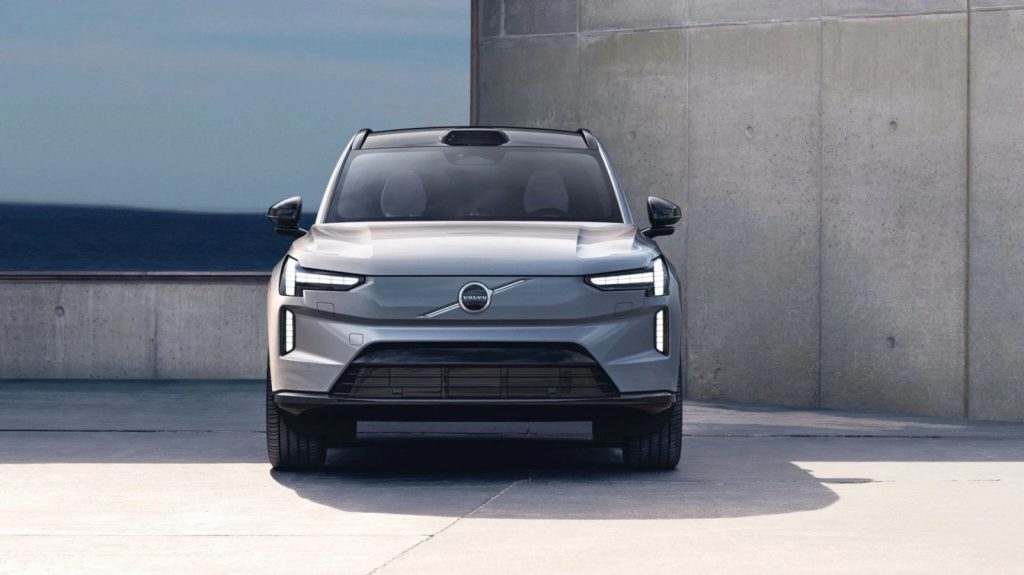Οι Σουηδοί ξεκινούν δοκιμές του Volvo EX60 για να το λανσάρουν το 2026