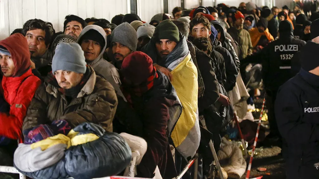 Spiegel: «Η Γερμανία επιστρέφει στην Ελλάδα ανύπαντρους παράνομους μετανάστες 19 έως 49 ετών»