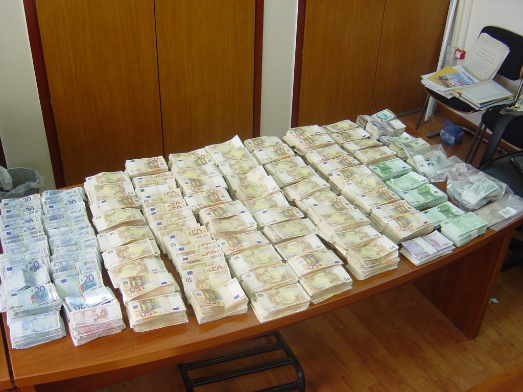 Φθιώτιδα: Τροχαίο δυστύχημα με μηχανή που οδήγησε σε αποκάλυψη μεγάλης ληστείας