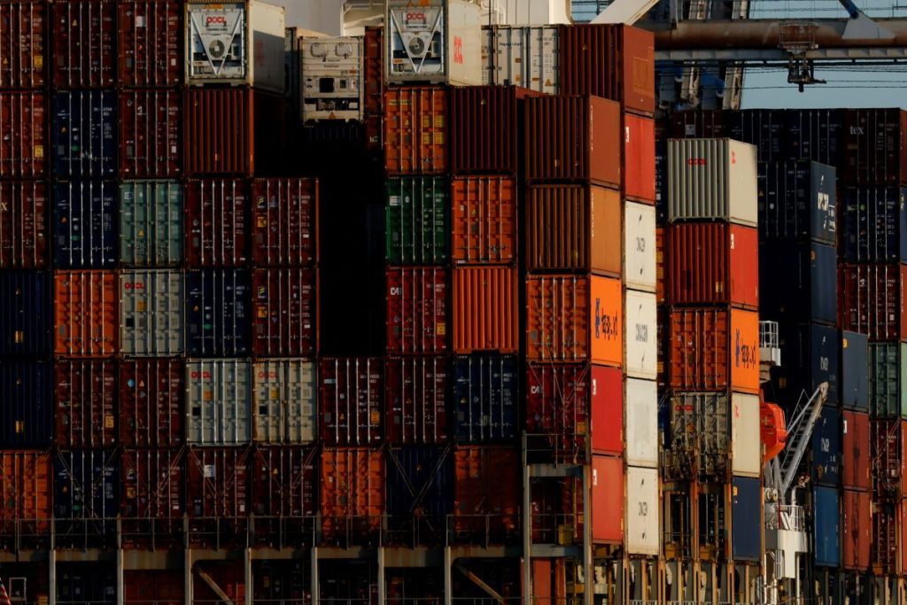 Ευρωπαϊκά προϊόντα: Πόσο πιθανό είναι να επιβληθούν δασμοί από τον Ν.Τραμπ – Η ΕΕ σε ετοιμότητα για κάθε σενάριο