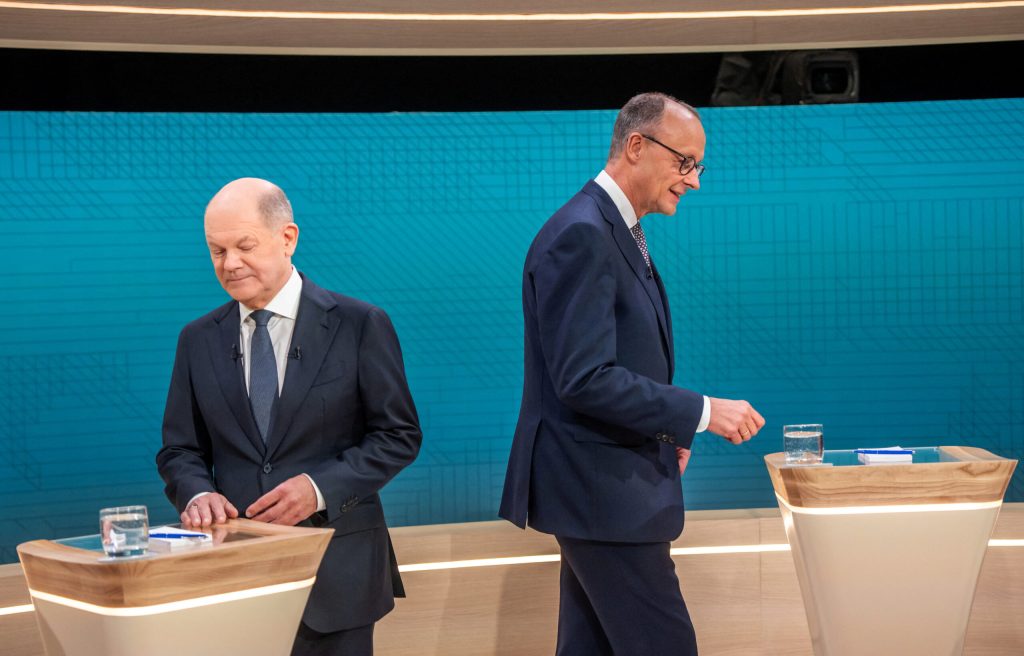 Γερμανία: Ο.Σολτς και Φ.Μερτς σε άτυπο debate ενόψει εκλογών