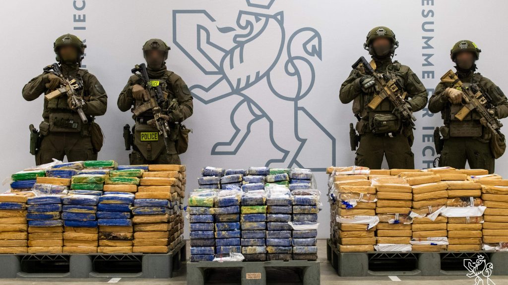 Tεράστιες ποσότητες κοκαΐνης εντοπίστηκαν στο Δουκάτο του Λουξεμβούργου (φωτο)