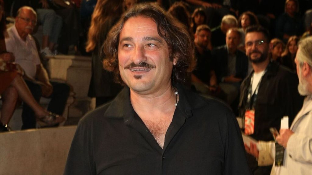 Β.Χαραλαμπόπουλος για Άρη Σερβετάλη και αμβλώσεις: «Όσο “ένοχος” είναι, άλλο τόσο είναι αυτοί που τον ρώτησαν»