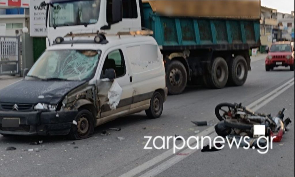 Σφοδρή σύγκρουση μηχανής με βανάκι στα Χανιά – Στο νοσοκομείο με αρκετά τραύματα ο οδηγός της μηχανής (φωτο)