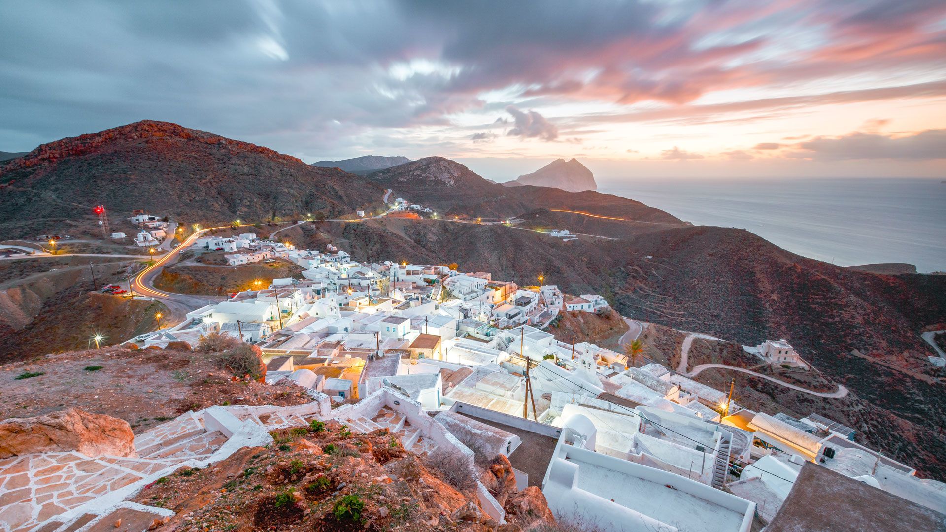 Στον «κλοιό» των σεισμών οι Κυκλάδες: Σε κατάσταση έκτακτης ανάγκης κηρύχθηκε και η Ανάφη