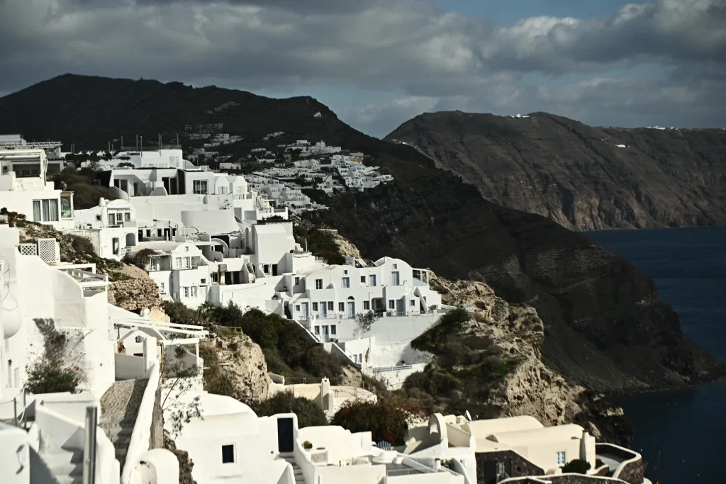 Δ.Παπανικολάου: «Οι σεισμοί στη Σαντορίνη θα συνεχιστούν μέχρι το Πάσχα»