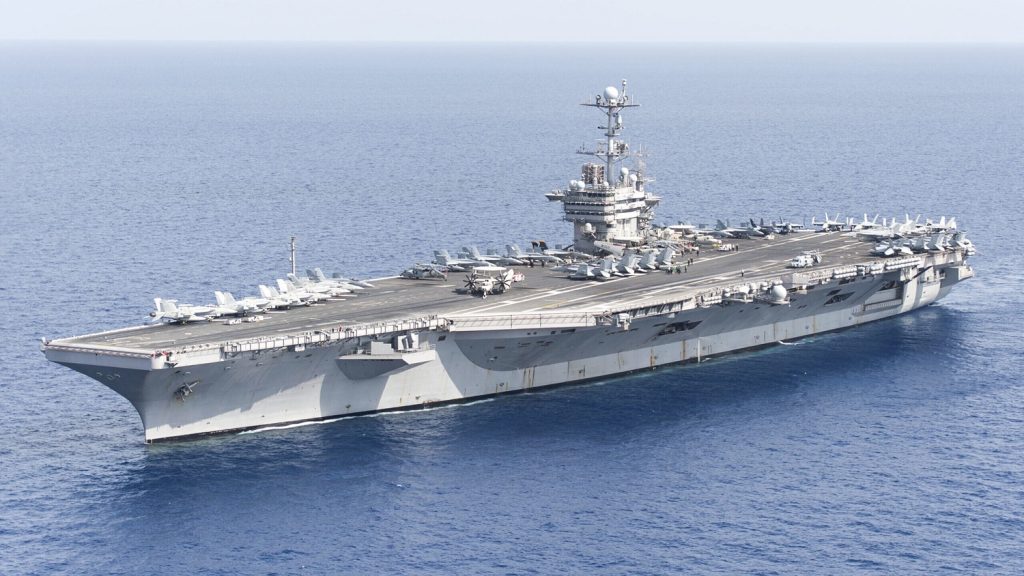 «USS Harry Truman»: Στη Σούδα το αμερικανικό αεροπλανοφόρο για επισκευές μετά τη σύγκρουση με εμπορικό πλοίο