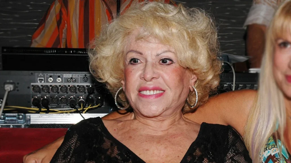 Για ποιον λόγο ο πρωτότοκος γιος της Καίτης Γκρέυ ζητά να σφραγιστεί το σπίτι της στη Νέα Σμύρνη