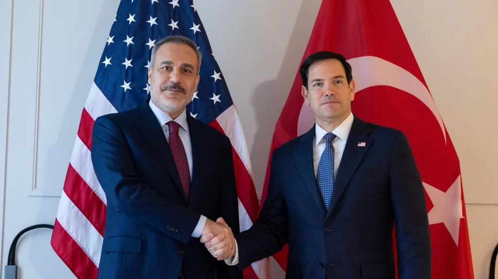 Συνάντηση Μάρκο Ρούμπιο με Χακάν Φιντάν –  Μηδενικές έως τώρα οι επαφές της Ελλάδας με τις ΗΠΑ!